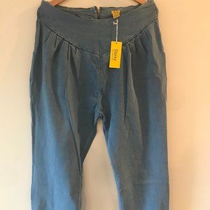Daisy Light Denim Women's Pants 2XL  DP1982X 43" length 29" inseam